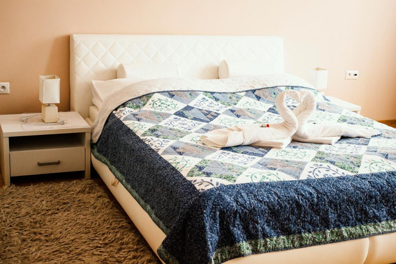 Penzion Anesis - Apartmany Turčianske Teplice Extérieur photo