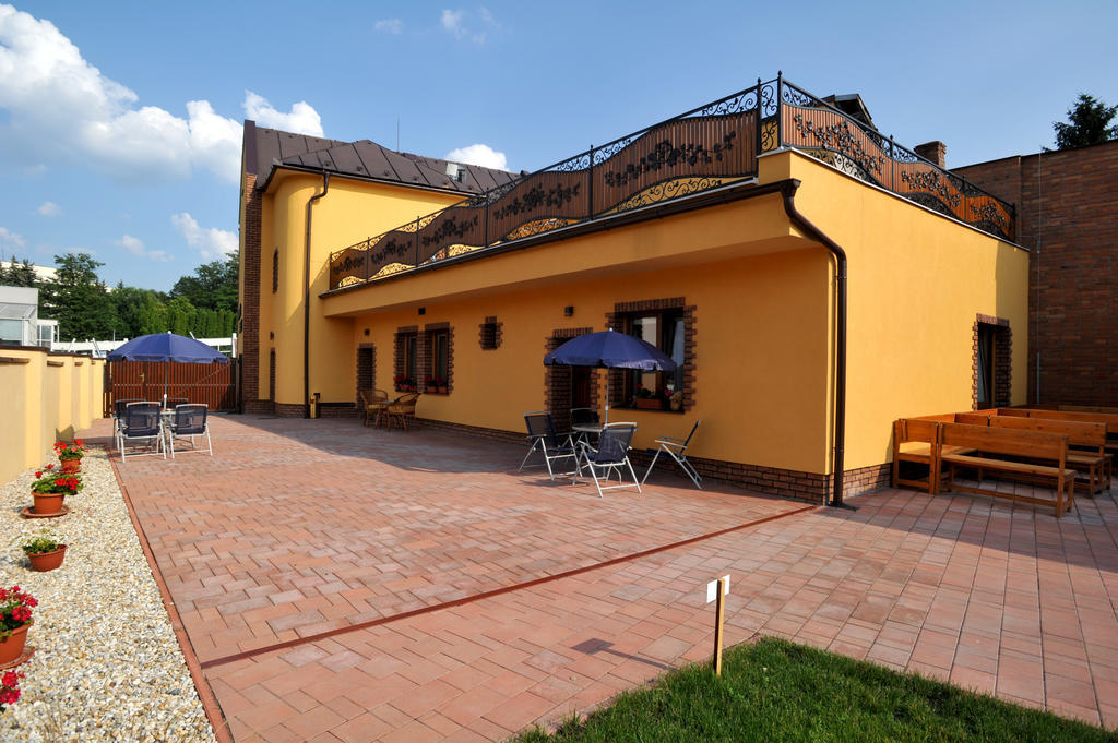 Penzion Anesis - Apartmany Turčianske Teplice Extérieur photo